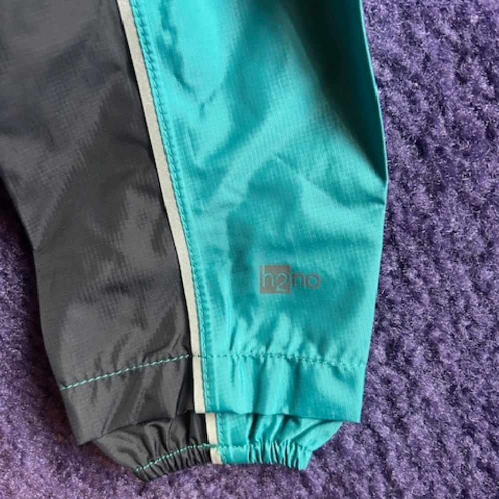 Patagonia Torrentshell One Piece Infant Rain Suit - size 3-6 Months - Picture 3 of 8
